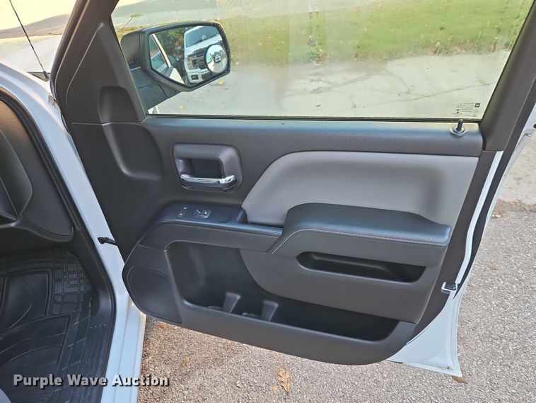 image for item EO4654 2014 Chevrolet Silverado 1500 Double Cab pickup truck