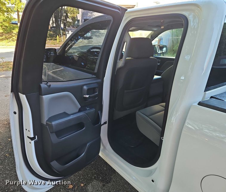 image for item EO4654 2014 Chevrolet Silverado 1500 Double Cab pickup truck