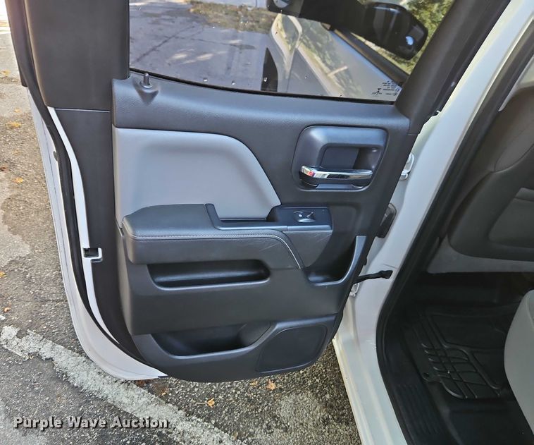 image for item EO4654 2014 Chevrolet Silverado 1500 Double Cab pickup truck