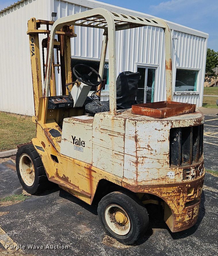 image for item EO4664 Yale GP 050 forklift