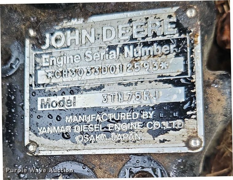 image for item EO4686 1990 John Deere 855 MFWD tractor