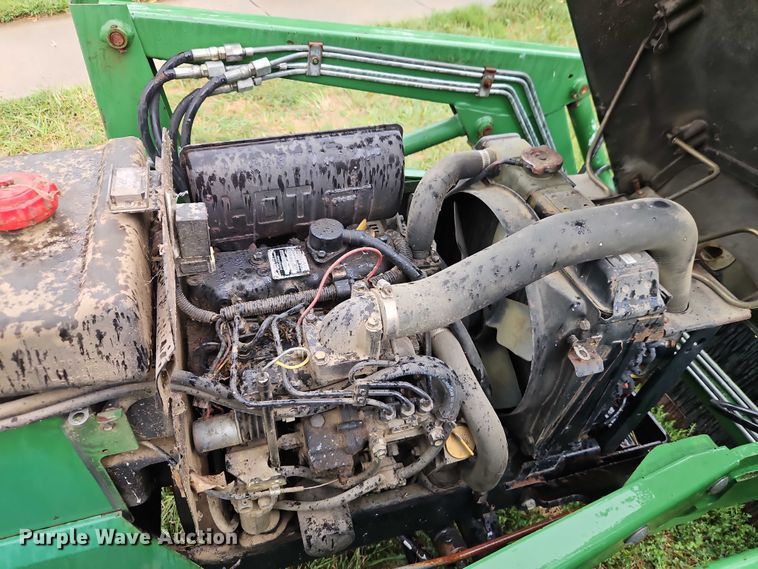 image for item EO4686 1990 John Deere 855 MFWD tractor