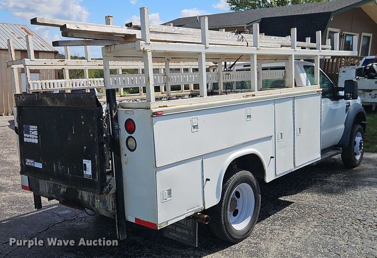 image for item EO4688 2008 Ford F550 Super Duty utility / service truck