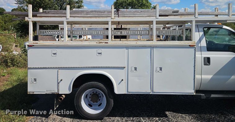image for item EO4688 2008 Ford F550 Super Duty utility / service truck