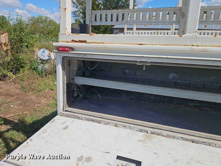 image for item EO4688 2008 Ford F550 Super Duty utility / service truck