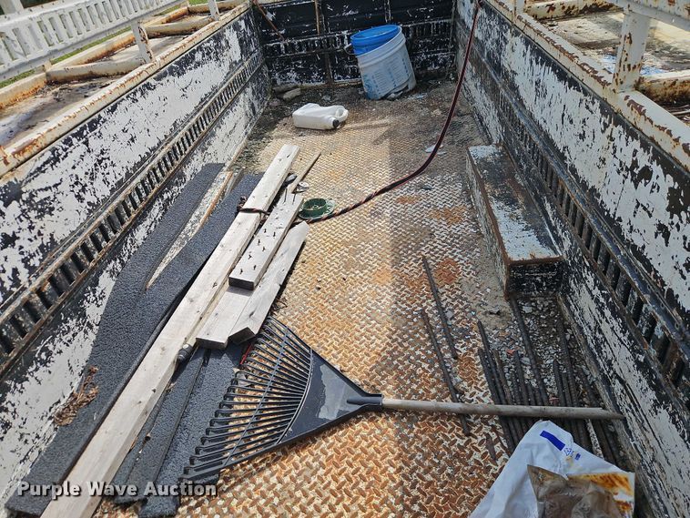 image for item EO4688 2008 Ford F550 Super Duty utility / service truck