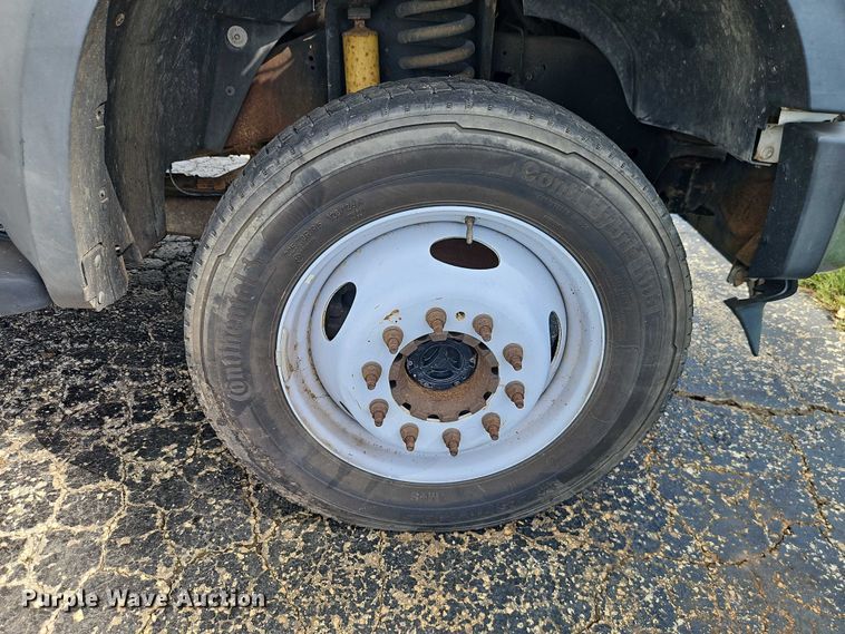 image for item EO4688 2008 Ford F550 Super Duty utility / service truck