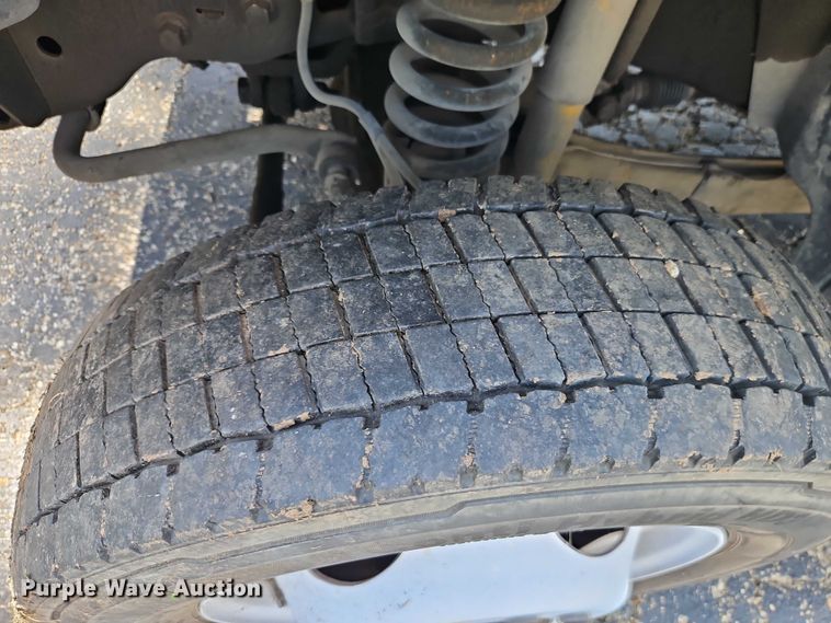 image for item EO4688 2008 Ford F550 Super Duty utility / service truck