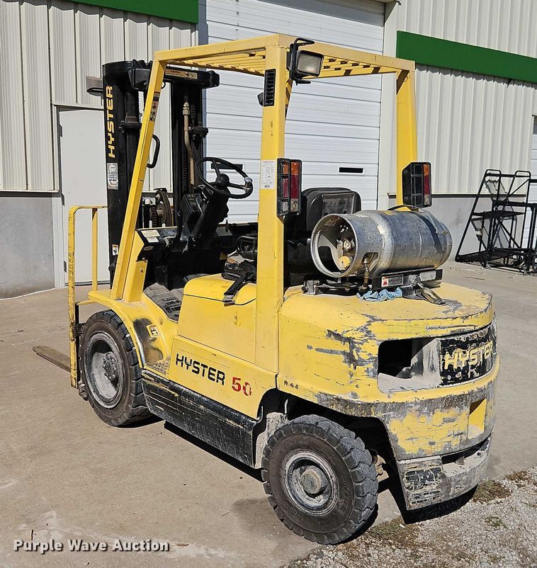image for item EO4689 Hyster H50XM forklift