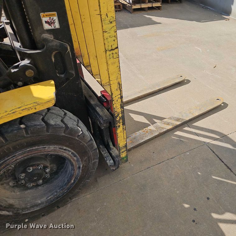 image for item EO4689 Hyster H50XM forklift