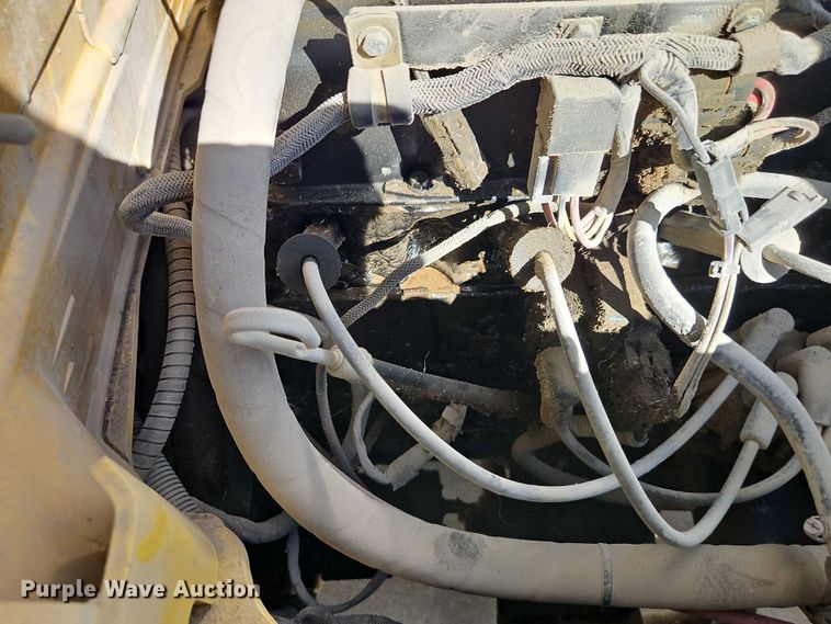 image for item EO4689 Hyster H50XM forklift