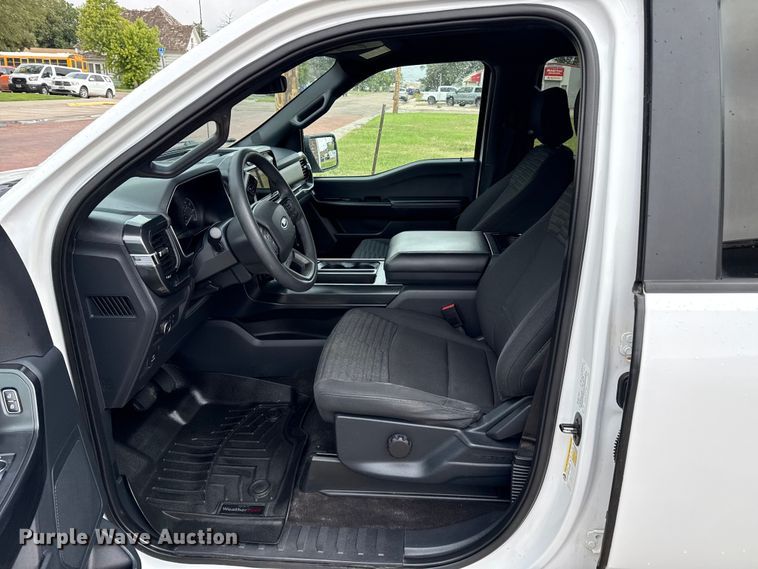 image for item EP0646 2021 Ford F150 SuperCrew pickup truck