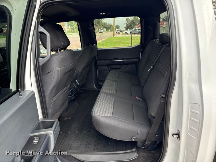 image for item EP0646 2021 Ford F150 SuperCrew pickup truck