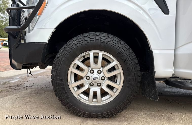 image for item EP0646 2021 Ford F150 SuperCrew pickup truck