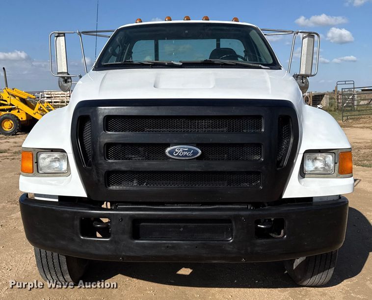 CAMIóN CHASIS 2004 FORD F750SUPERDUTY