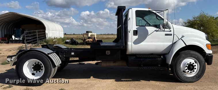 CAMIóN CHASIS 2004 FORD F750SUPERDUTY