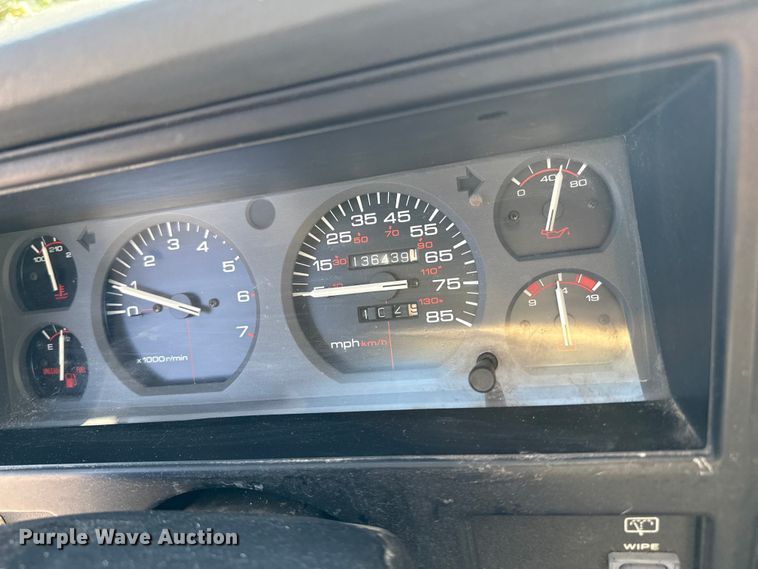 image for item EP0681 1996 Jeep Cherokee SUV