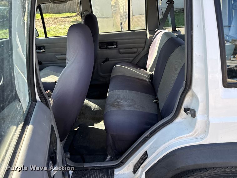 image for item EP0681 1996 Jeep Cherokee SUV