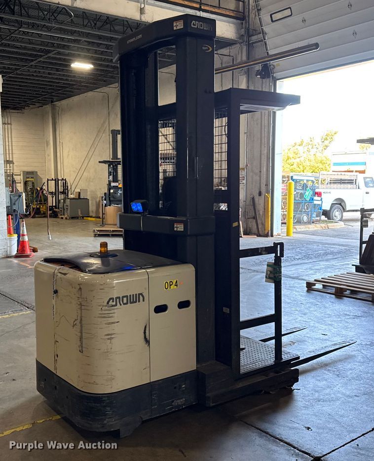 image for item ER0093 2013 Crown SP3505-30 order picker