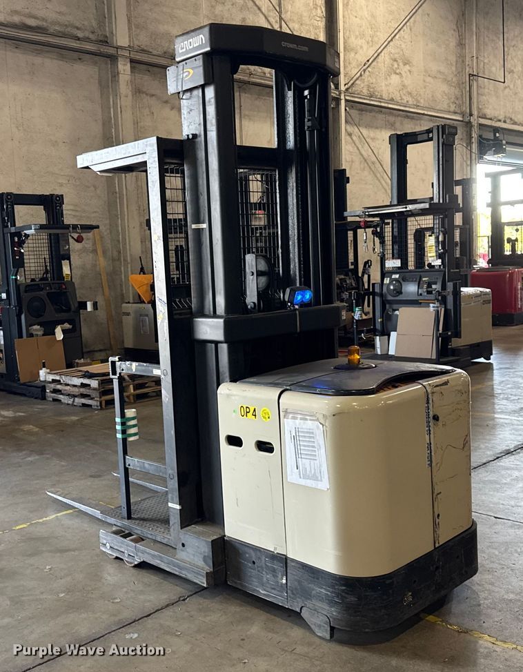 image for item ER0093 2013 Crown SP3505-30 order picker