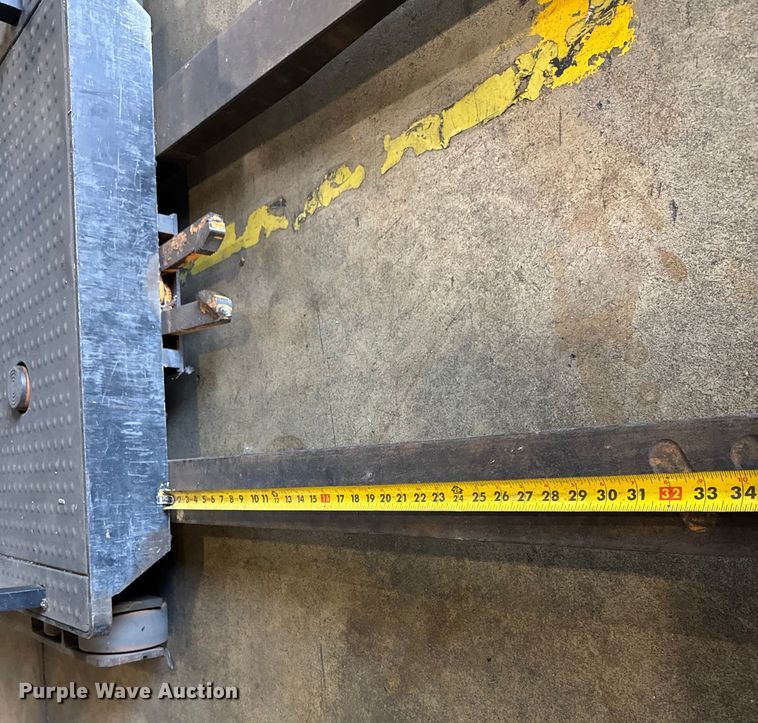 image for item ER0093 2013 Crown SP3505-30 order picker