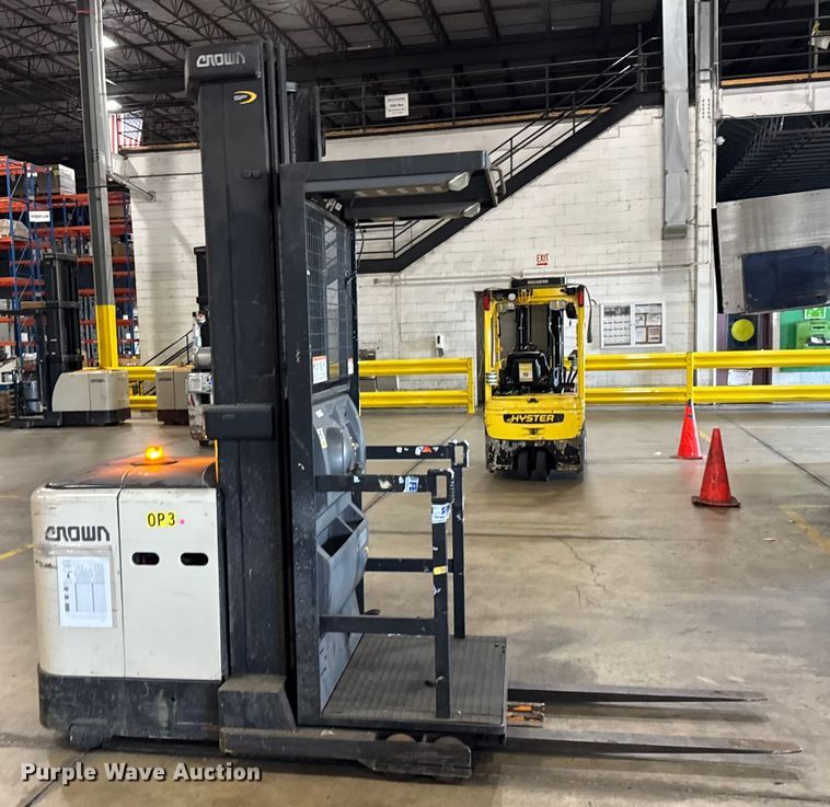 image for item ER0094 2013 Crown SP3505-30 order picker