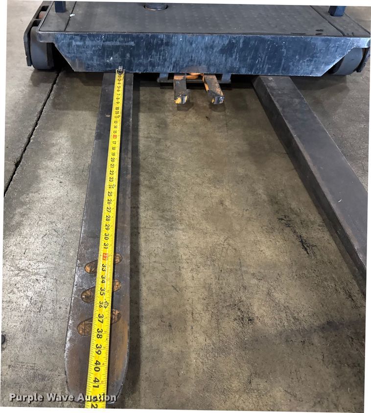 image for item ER0094 2013 Crown SP3505-30 order picker