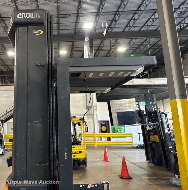 image for item ER0094 2013 Crown SP3505-30 order picker