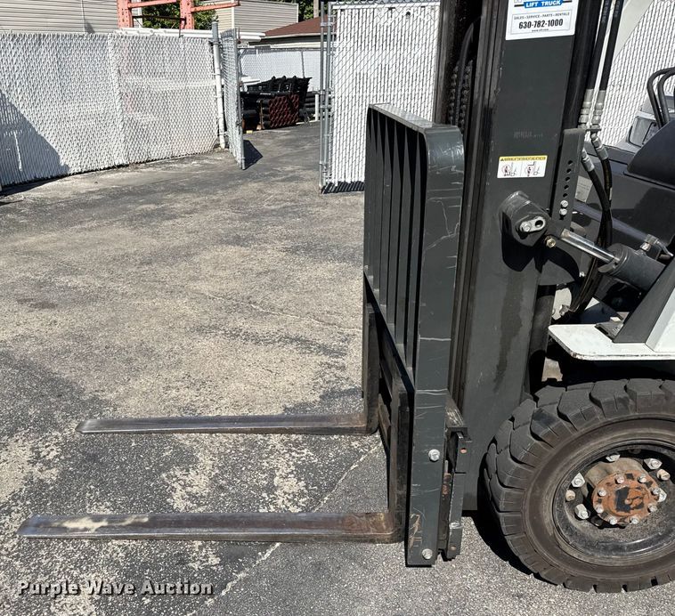 image for item ER0096 2017 UniCarriers PF50 forklift