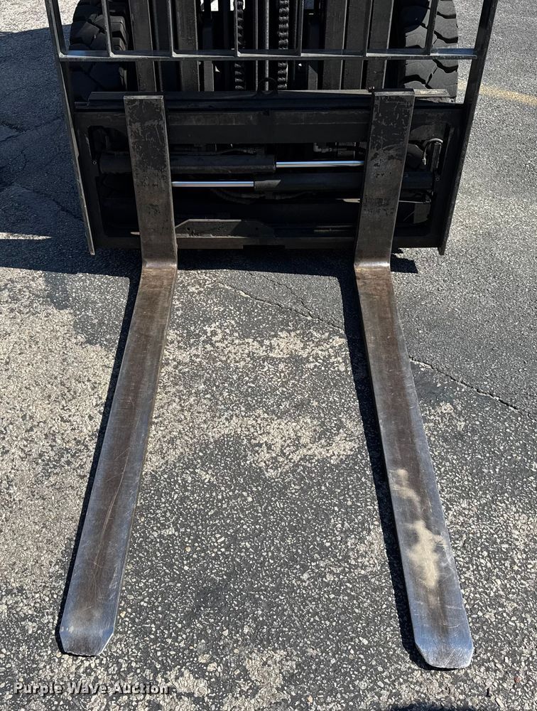 image for item ER0096 2017 UniCarriers PF50 forklift