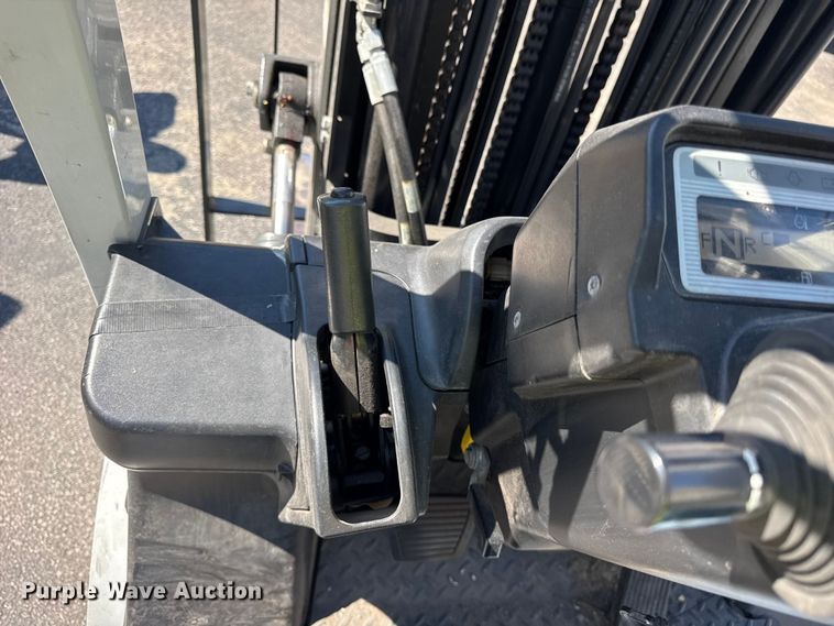 image for item ER0096 2017 UniCarriers PF50 forklift