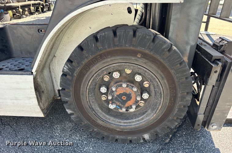 image for item ER0096 2017 UniCarriers PF50 forklift