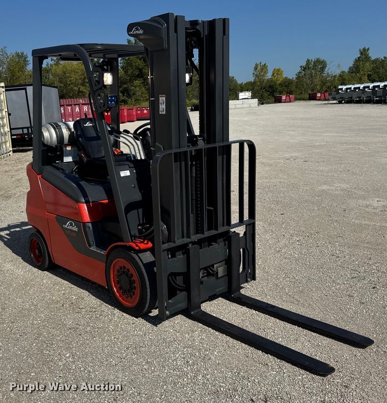 MONTACARGAS 2023 LINDE HT25CT