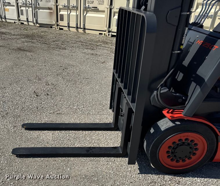 image for item ER0104 2023 Linde HT25CT forklift