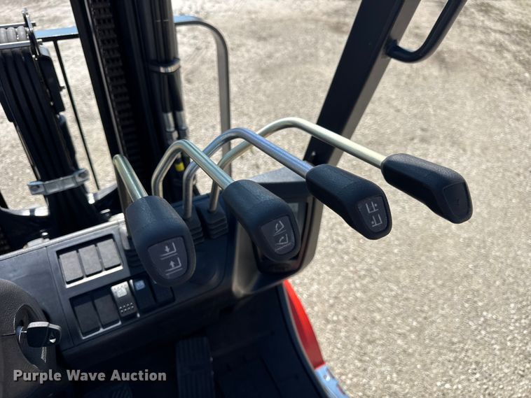 image for item ER0104 2023 Linde HT25CT forklift