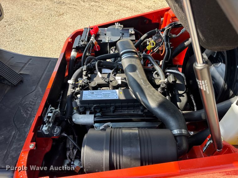 image for item ER0104 2023 Linde HT25CT forklift