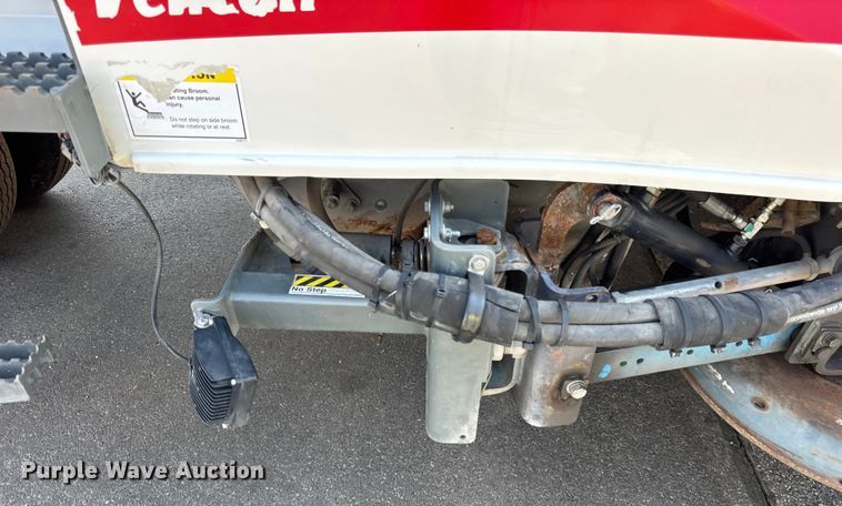 image for item ER0106 2013 Elgin Pelican Series NP street sweeper