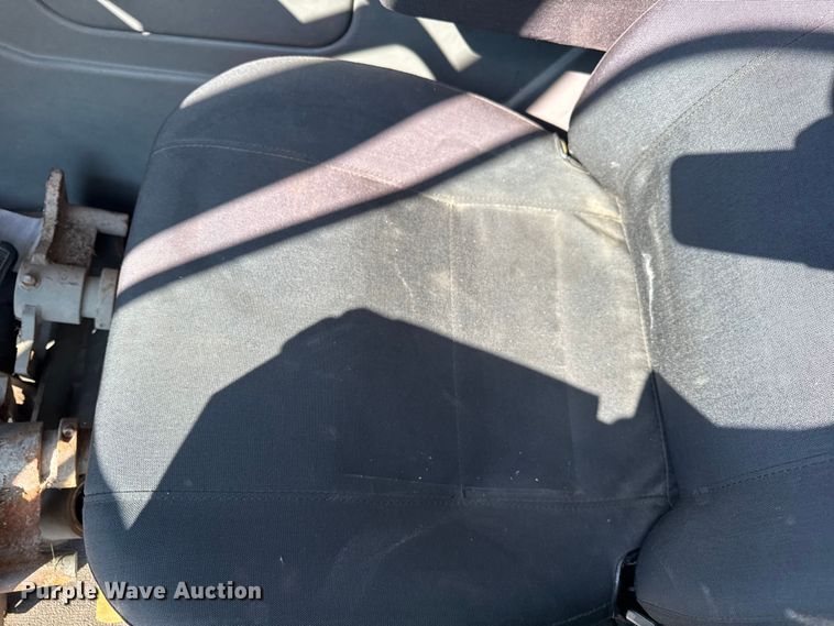 image for item ER0106 2013 Elgin Pelican Series NP street sweeper