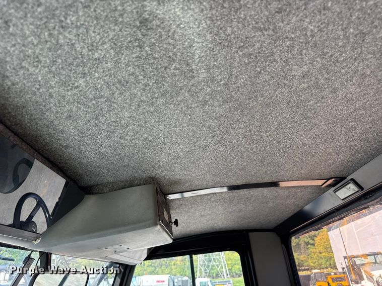 image for item ER0106 2013 Elgin Pelican Series NP street sweeper