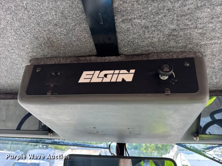 image for item ER0106 2013 Elgin Pelican Series NP street sweeper