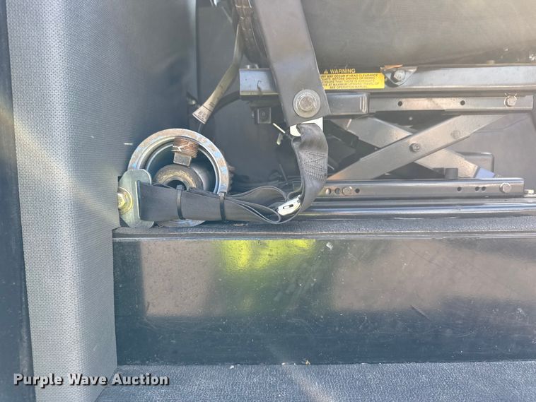 image for item ER0107 2009 Elgin Pelican Series NP street sweeper