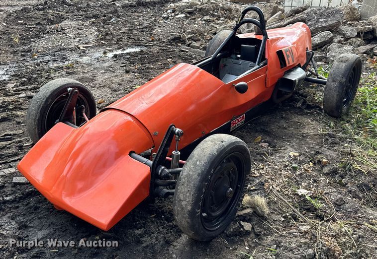 image for item ER0139 Formula V race car