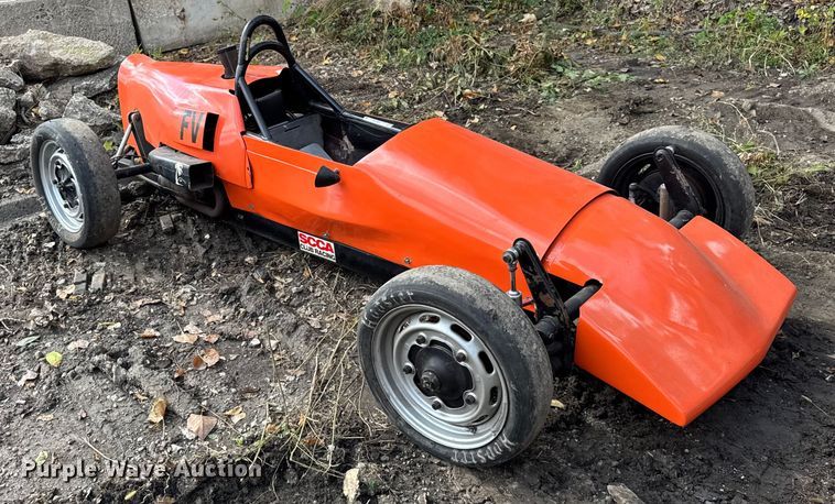 image for item ER0139 Formula V race car