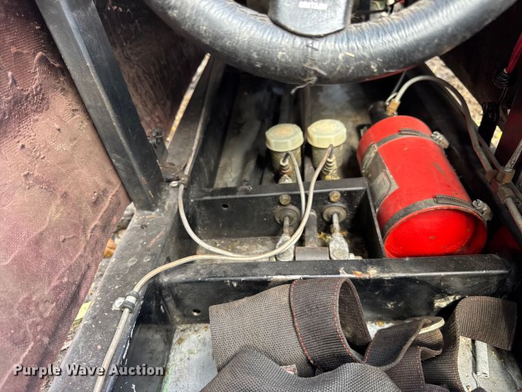 image for item ER0139 Formula V race car