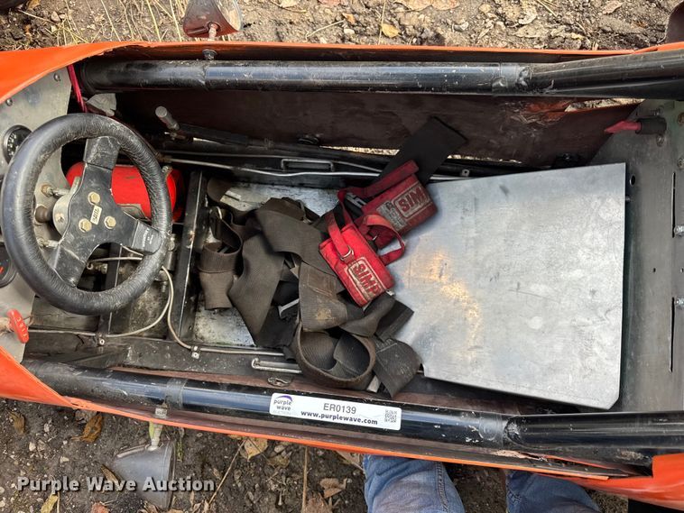 image for item ER0139 Formula V race car