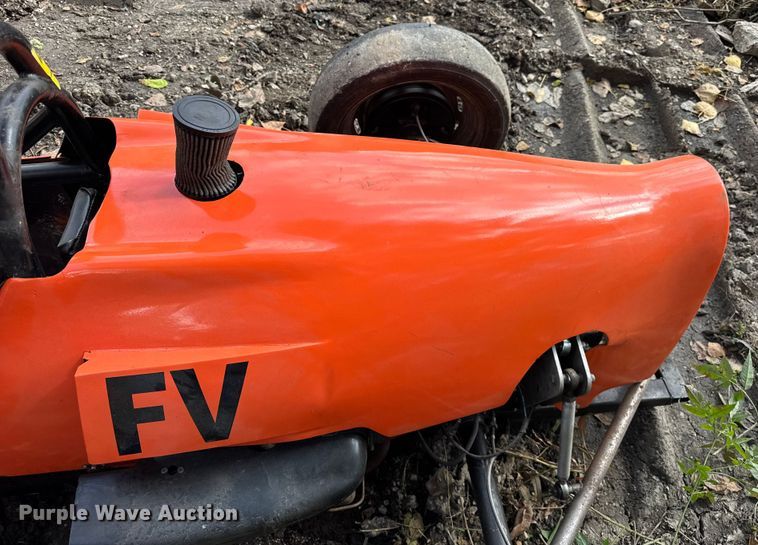 image for item ER0139 Formula V race car