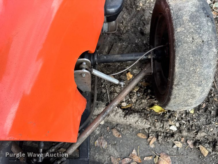 image for item ER0139 Formula V race car