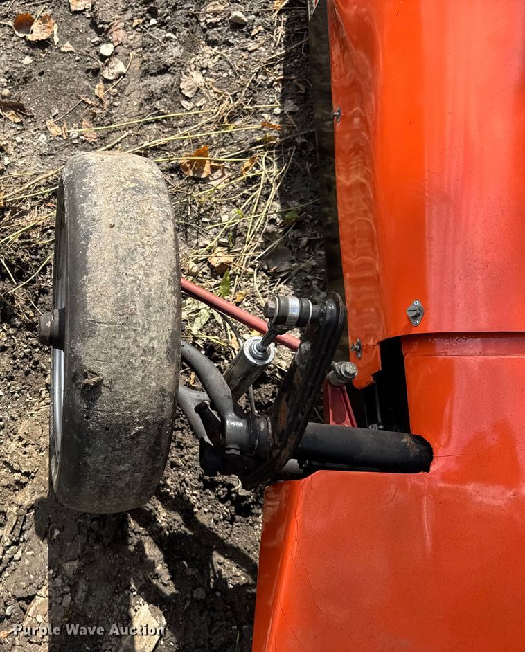 image for item ER0139 Formula V race car