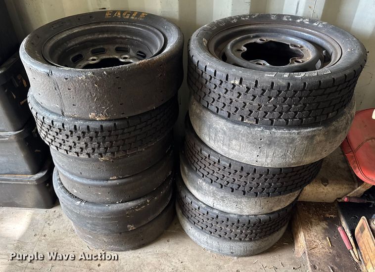 image for item ER0139 Formula V race car