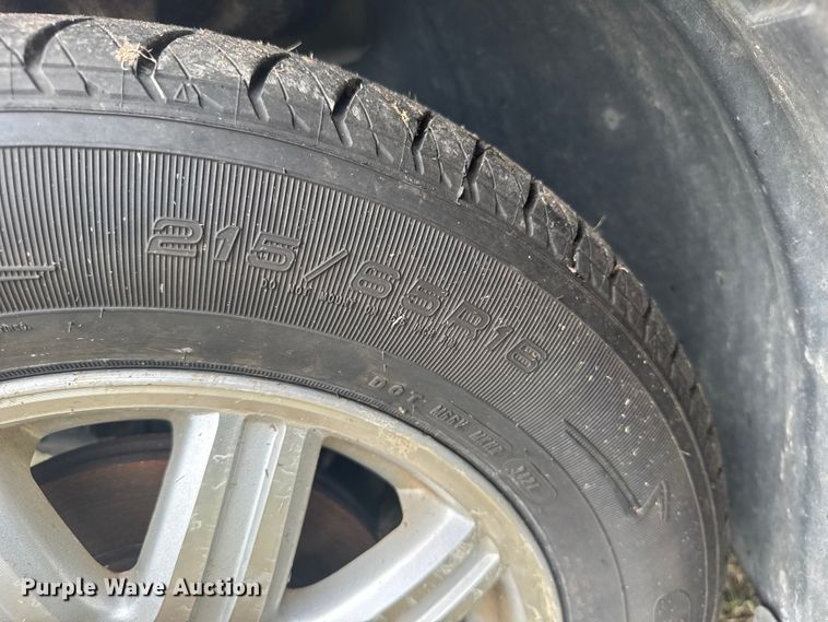 image for item ER2446 2006 Chrysler Town and Country van